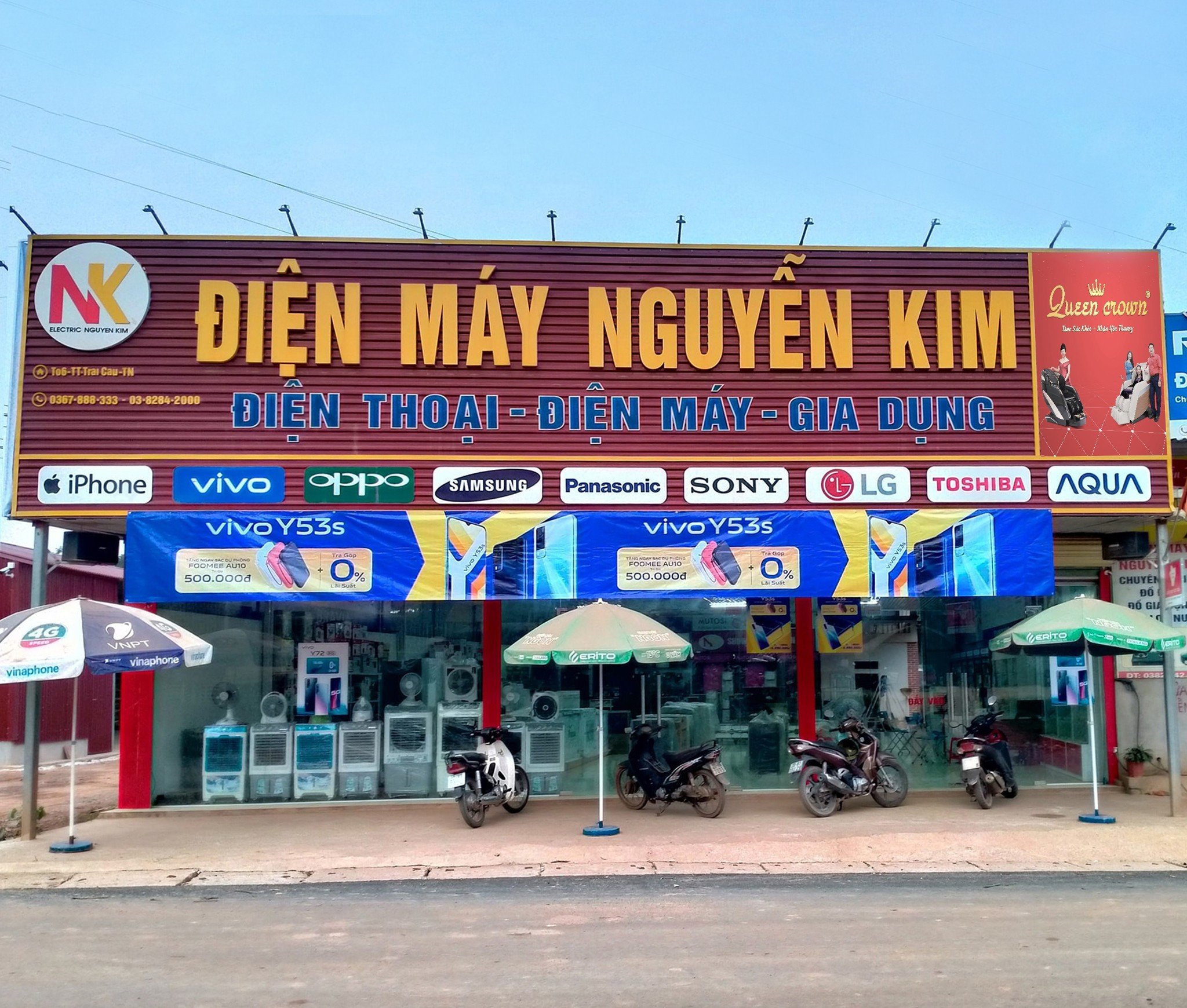 QUEEN CROWN NGUYỄN KIM