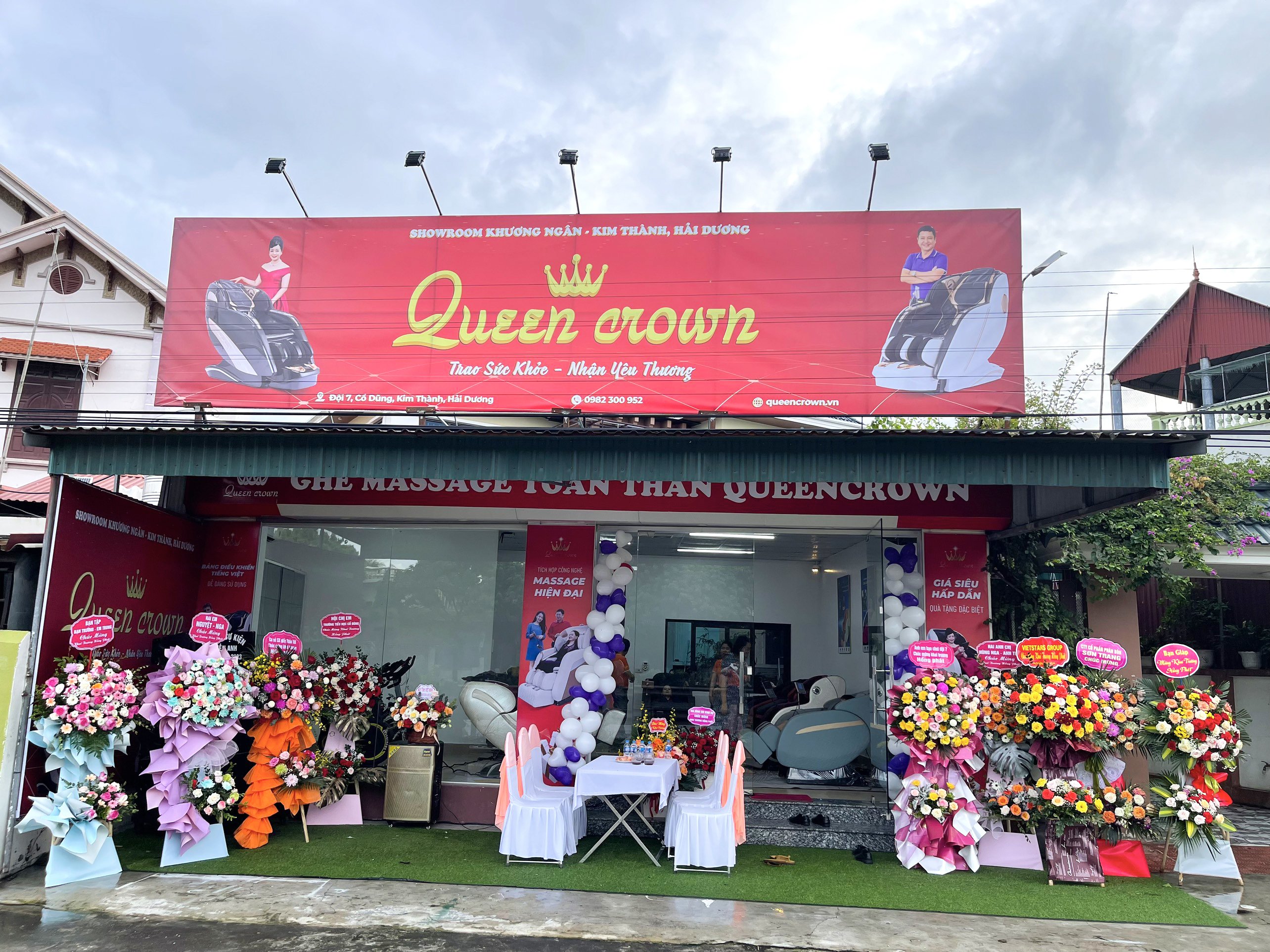 QUEEN CROWN KHƯƠNG NGÂN