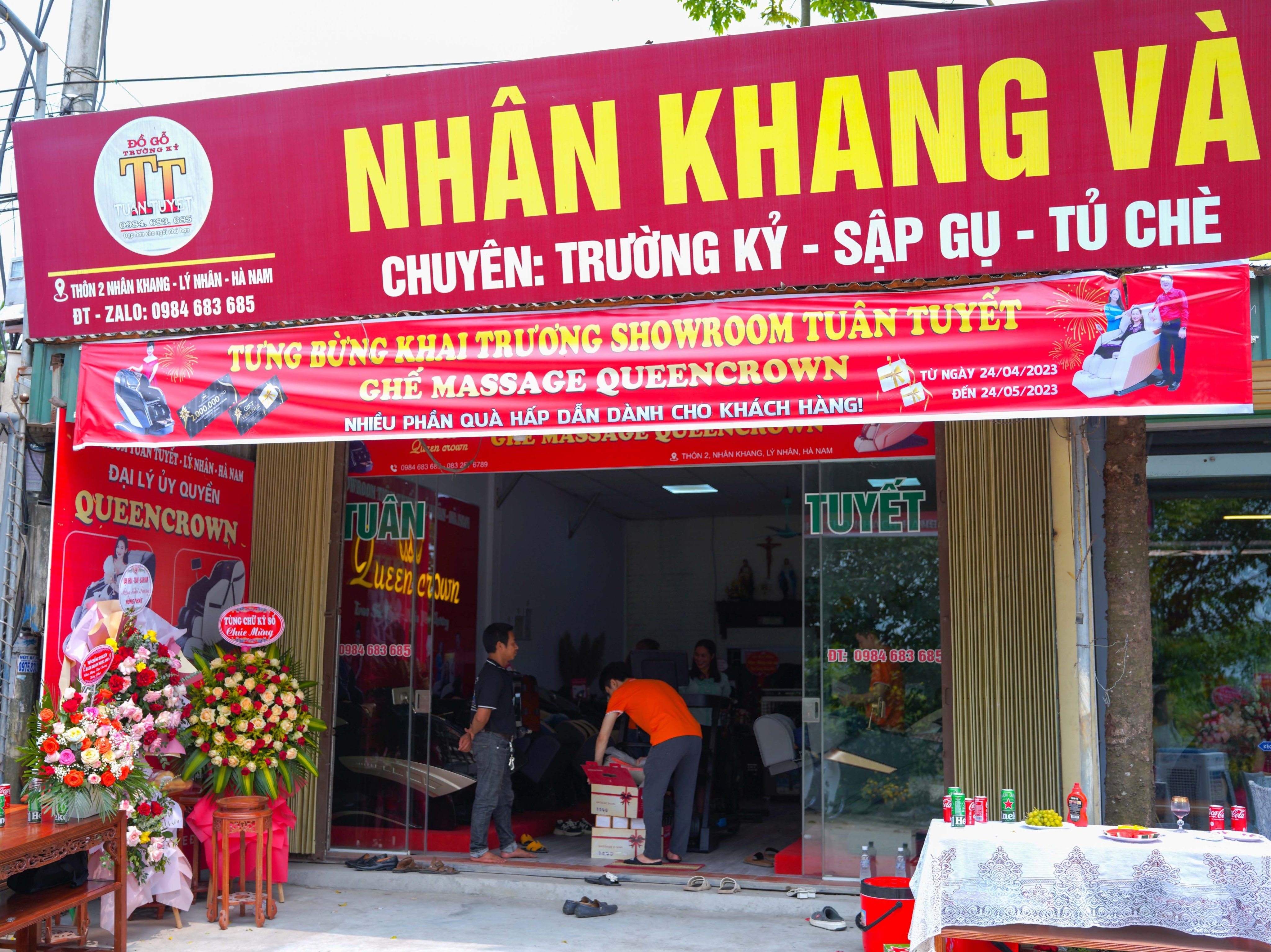QUEEN CROWN NHÂN KHANG VÀNG