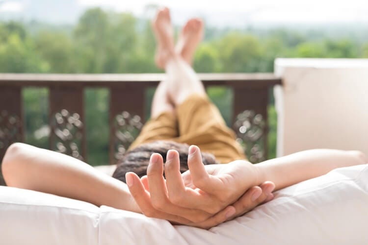 Ghế massage Zero Gravity là gì? Có tác dụng như thế nào? 2 ghế massage zero gravity
